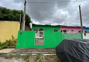 Foto 1 de Casa com 3 Quartos à venda, 66m² em Centro, Glória do Goitá