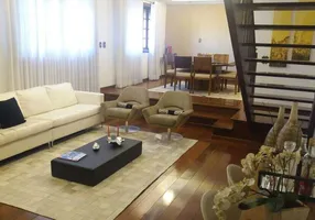 Foto 1 de Casa com 3 Quartos à venda, 314m² em Fernão Dias, Belo Horizonte