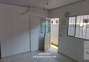 Foto 1 de Casa com 2 Quartos para alugar, 50m² em Jardim São Vicente, São Paulo