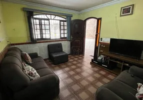 Foto 1 de Sobrado com 3 Quartos à venda, 136m² em Vila Camilopolis, Santo André