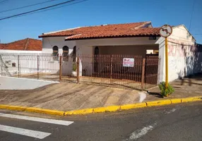 Foto 1 de Casa com 3 Quartos à venda, 294m² em Vila Tazitsu, Presidente Prudente