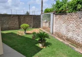 Foto 1 de Casa com 3 Quartos à venda, 133m² em Emaús, Parnamirim