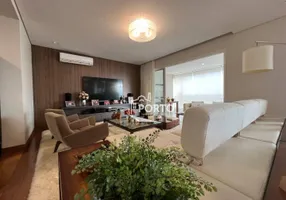 Foto 1 de Apartamento com 3 Quartos para venda ou aluguel, 278m² em Vila Rezende, Piracicaba