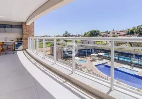 Foto 1 de Apartamento com 4 Quartos à venda, 247m² em Vila Embaré, Valinhos