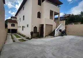 Foto 1 de Casa com 3 Quartos para alugar, 200m² em Santa Branca, Belo Horizonte