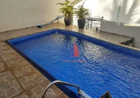 Foto 1 de Sobrado com 3 Quartos à venda, 280m² em Vila Santa Maria, Americana