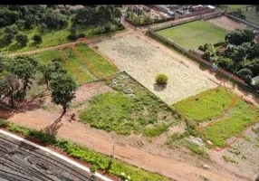 Foto 1 de Fazenda/Sítio à venda, 1000m² em Jardim Zavanella, Araraquara