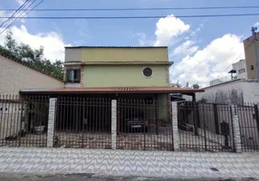 Foto 1 de Casa com 2 Quartos à venda, 69m² em Planalto, Belo Horizonte