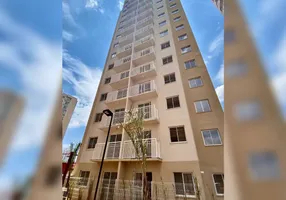 Foto 1 de Apartamento com 2 Quartos à venda, 34m² em Cambuci, São Paulo