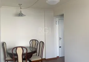 Foto 1 de Apartamento com 1 Quarto à venda, 40m² em Jardim Lindóia, Porto Alegre