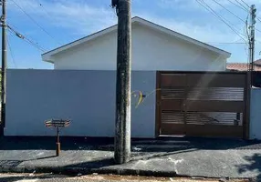 Foto 1 de Casa com 3 Quartos à venda, 200m² em Vila Ercilia, São José do Rio Preto