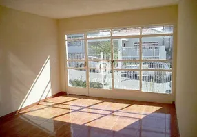 Foto 1 de Casa com 3 Quartos à venda, 200m² em Butantã, São Paulo