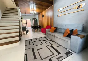 Foto 1 de Casa de Condomínio com 2 Quartos à venda, 95m² em Pontal de Santa Marina, Caraguatatuba