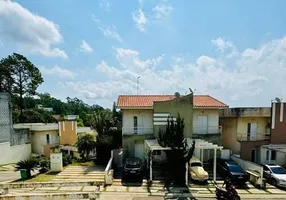Foto 1 de Sobrado com 3 Quartos para alugar, 100m² em Jardim São Vicente, Cotia
