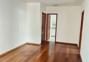 Foto 1 de Apartamento com 1 Quarto para alugar, 59m² em Cosme Velho, Rio de Janeiro