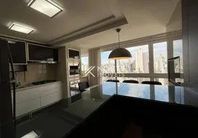 Foto 1 de Apartamento com 3 Quartos à venda, 155m² em Centro, Balneário Camboriú
