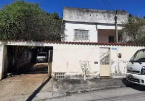 Foto 1 de Casa com 4 Quartos à venda, 430m² em Coelho, São Gonçalo