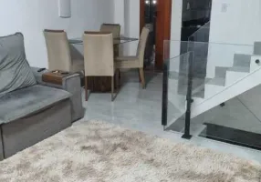 Foto 1 de Casa com 2 Quartos à venda, 120m² em Santos Dumont, Juiz de Fora