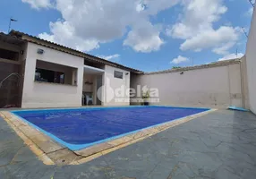 Foto 1 de Casa com 3 Quartos à venda, 144m² em Nova Uberlandia, Uberlândia