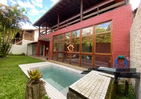 Foto 1 de Casa de Condomínio com 5 Quartos para alugar, 230m² em Carlos Guinle, Teresópolis