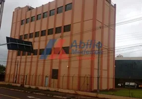 Foto 1 de Sala Comercial com 1 Quarto para alugar, 1600m² em Vila Siam, Londrina