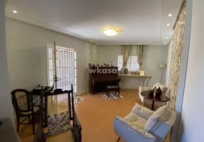 Foto 1 de Casa com 3 Quartos à venda, 550m² em Barro Branco, Serra