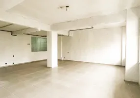 Foto 1 de Ponto Comercial para alugar, 77m² em Centro, Petrópolis