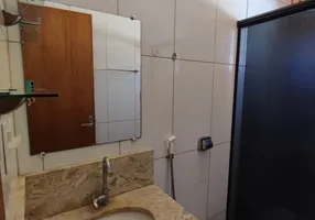 Foto 1 de Casa de Condomínio com 2 Quartos à venda, 80m² em Jardim Califórnia, Cuiabá