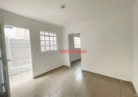 Foto 1 de Casa com 2 Quartos para alugar, 55m² em Vila Ré, São Paulo