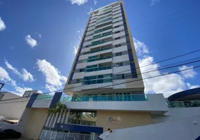 Foto 1 de Apartamento com 2 Quartos à venda, 66m² em Atalaia, Aracaju