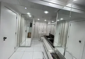 Foto 1 de Apartamento com 4 Quartos à venda, 200m² em Ipiranga, São Paulo