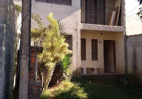 Foto 1 de Sobrado com 2 Quartos à venda, 150m² em Residencial Colinas, Mogi das Cruzes