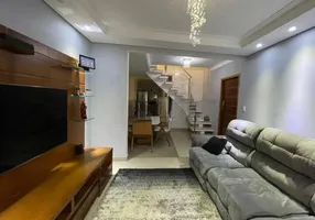 Foto 1 de Sobrado com 3 Quartos à venda, 143m² em Helena Maria, Osasco