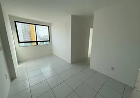 Foto 1 de Apartamento com 2 Quartos à venda, 46m² em Madalena, Recife