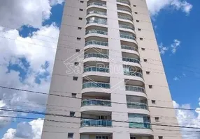 Foto 1 de Apartamento com 3 Quartos para alugar, 113m² em Centro, Araraquara