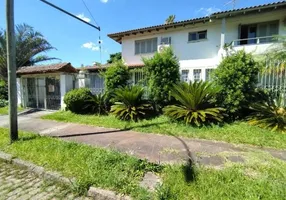 Foto 1 de Casa com 3 Quartos à venda, 359m² em Ipanema, Porto Alegre