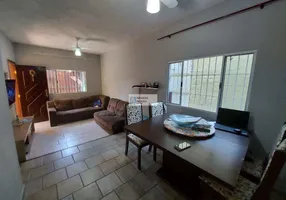 Foto 1 de Apartamento com 3 Quartos à venda, 184m² em Vila Guilhermina, Praia Grande