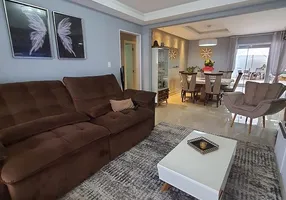 Foto 1 de Casa com 3 Quartos para alugar, 150m² em Nacoes, Balneário Camboriú