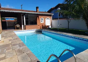 Foto 1 de Casa com 3 Quartos à venda, 232m² em Balneário Gaivota, Itanhaém