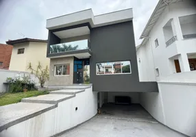 Foto 1 de Casa de Condomínio com 3 Quartos à venda, 300m² em Arujá 5, Arujá