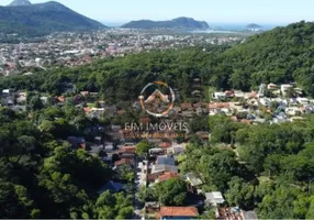 Foto 1 de Lote/Terreno à venda, 1200m² em Serra Grande, Niterói