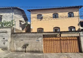 Foto 1 de Casa com 3 Quartos à venda, 157m² em Nacional, Contagem
