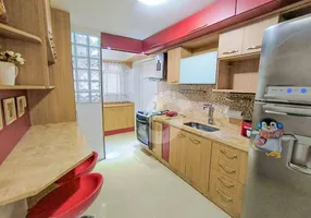 Foto 1 de Apartamento com 2 Quartos à venda, 70m² em Centro, Niterói