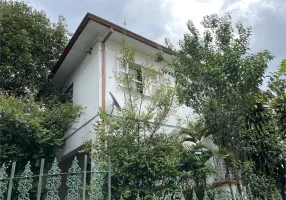 Foto 1 de Casa com 3 Quartos para venda ou aluguel, 258m² em Vila Romana, São Paulo