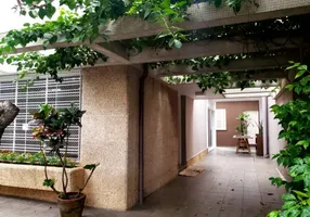 Foto 1 de Sobrado com 4 Quartos para alugar, 160m² em Brooklin, São Paulo