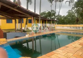 Foto 1 de Fazenda/Sítio com 4 Quartos à venda, 2000m² em Chácara Bananal, Arujá