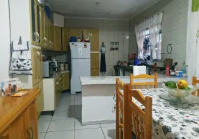 Foto 1 de Sobrado com 3 Quartos à venda, 196m² em Jardim Marek, Santo André