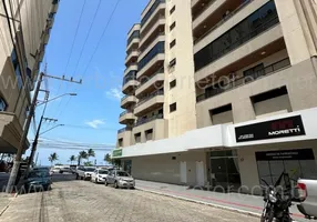 Foto 1 de Apartamento com 2 Quartos para alugar, 80m² em Meia Praia, Itapema