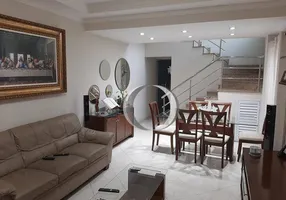 Foto 1 de Casa com 2 Quartos à venda, 149m² em Vila Santa Rosa, Guarujá