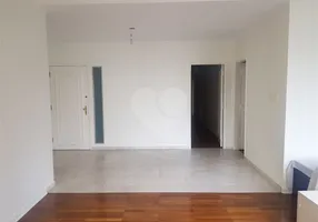 Foto 1 de Apartamento com 3 Quartos à venda, 218m² em Higienópolis, São Paulo